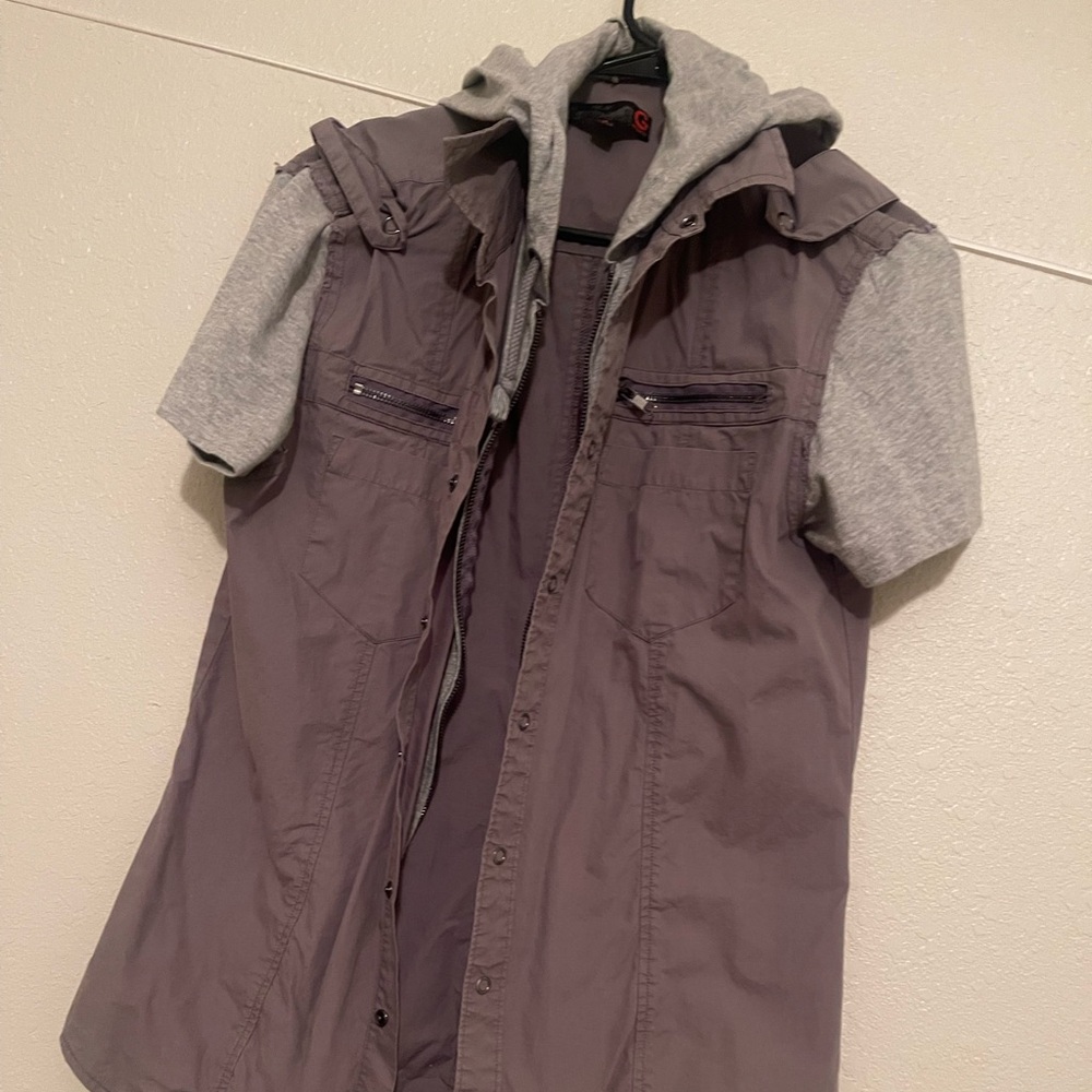 GUESS Gray Hooded Vest with Short Sleeves